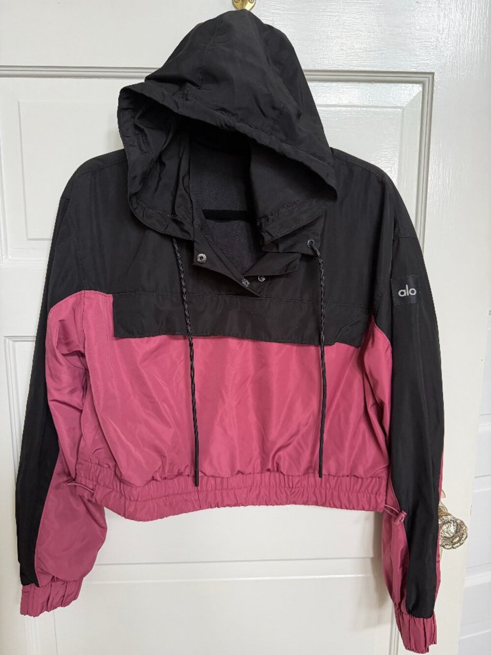 Alo Yoga International Anorak Hoodie Black Mars Clay Size S